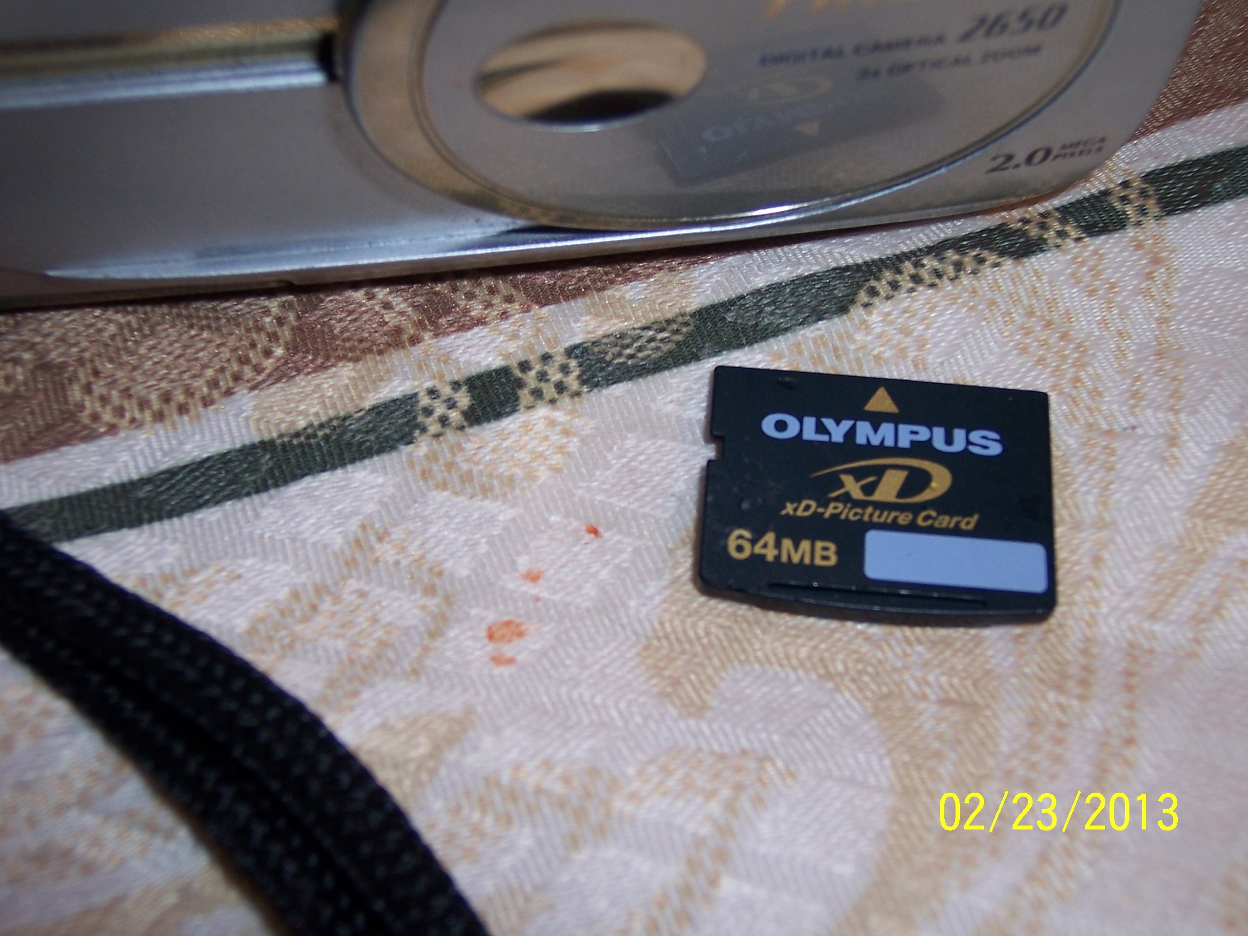 Amazon.com : FujiFilm FinePix A205 2MP Digital Camera w/ 3x